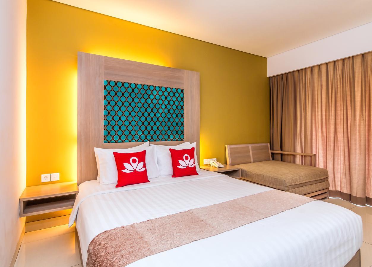 Zen Rooms Legian Corner 庫塔 外观 照片